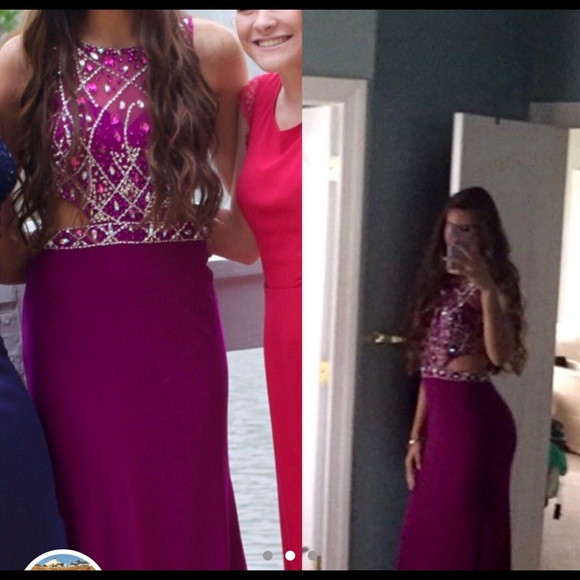 Prom dress, magenta, size medium, great condition! - Picture 2 of 3
